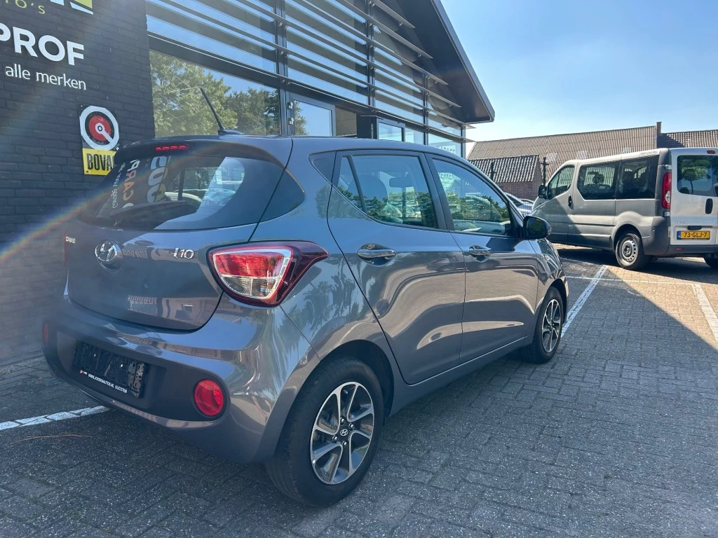 Hoofdafbeelding Hyundai i10