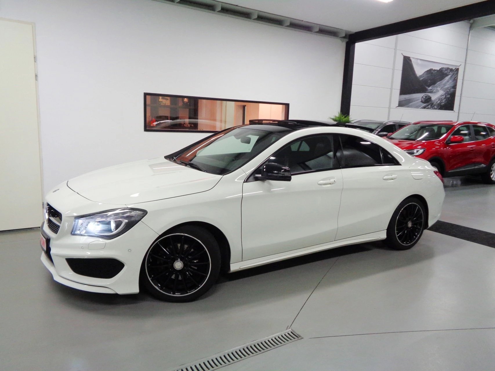 Hoofdafbeelding Mercedes-Benz CLA