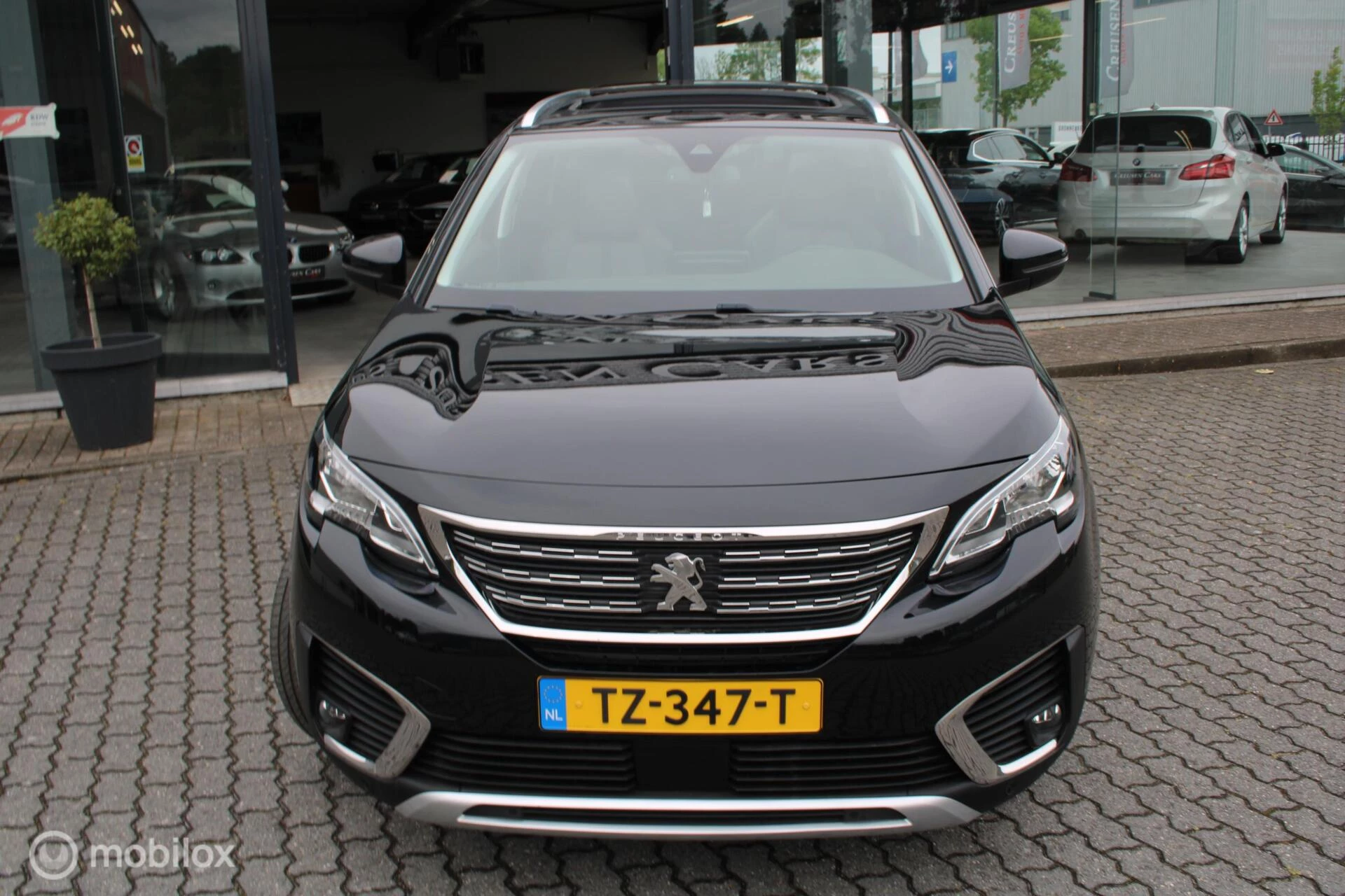 Hoofdafbeelding Peugeot 5008