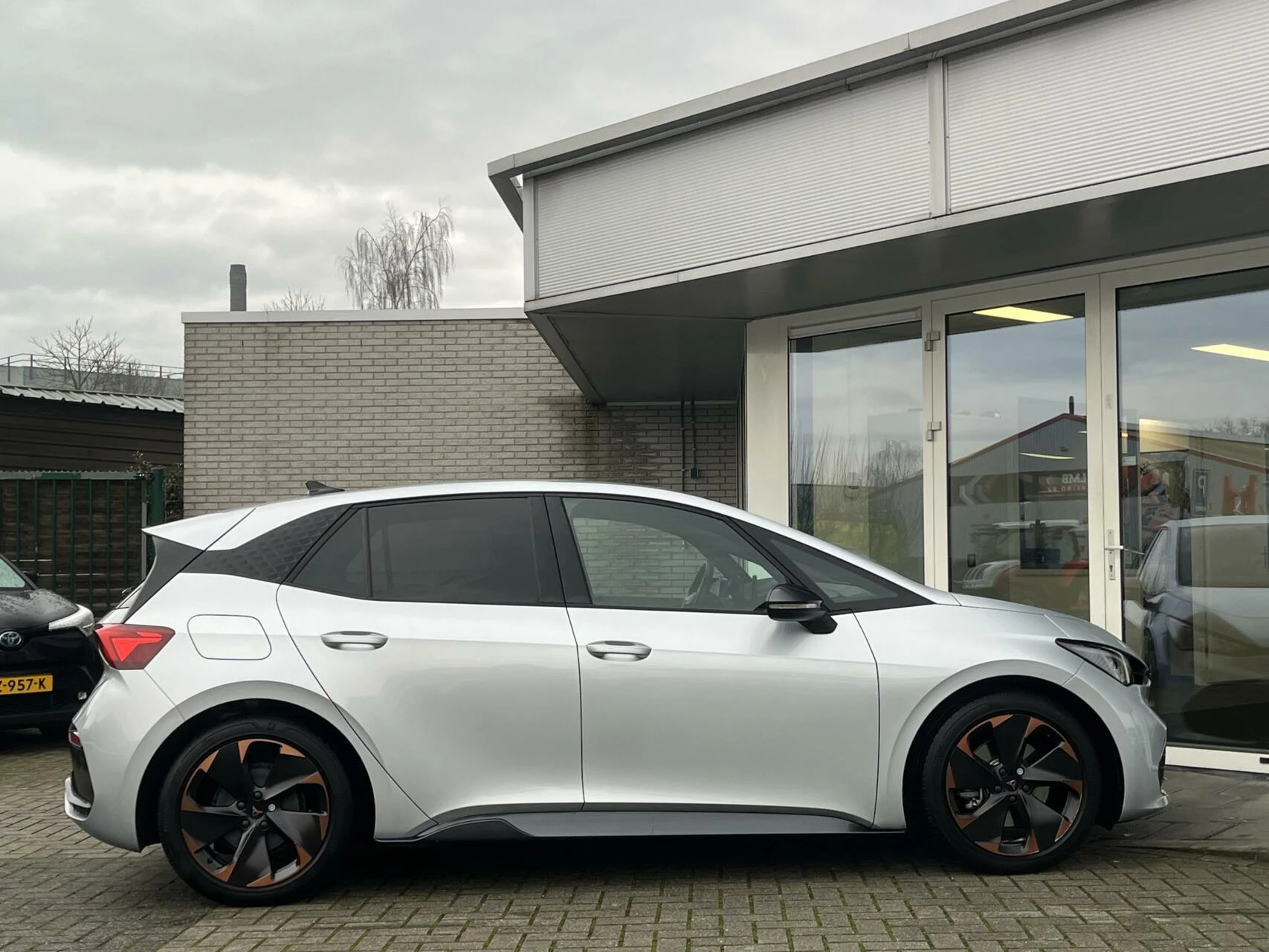 Hoofdafbeelding CUPRA Born