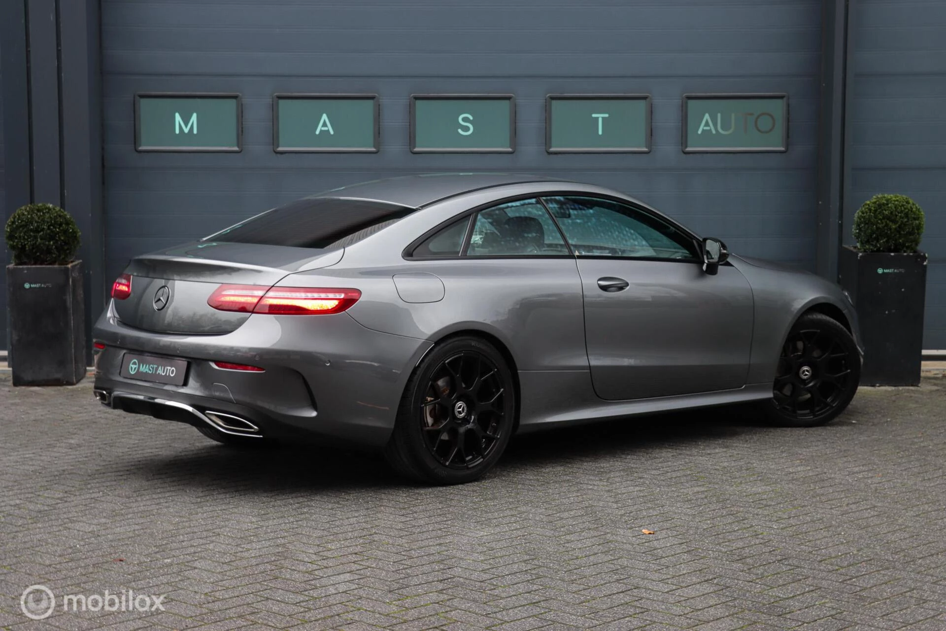 Hoofdafbeelding Mercedes-Benz E-Klasse