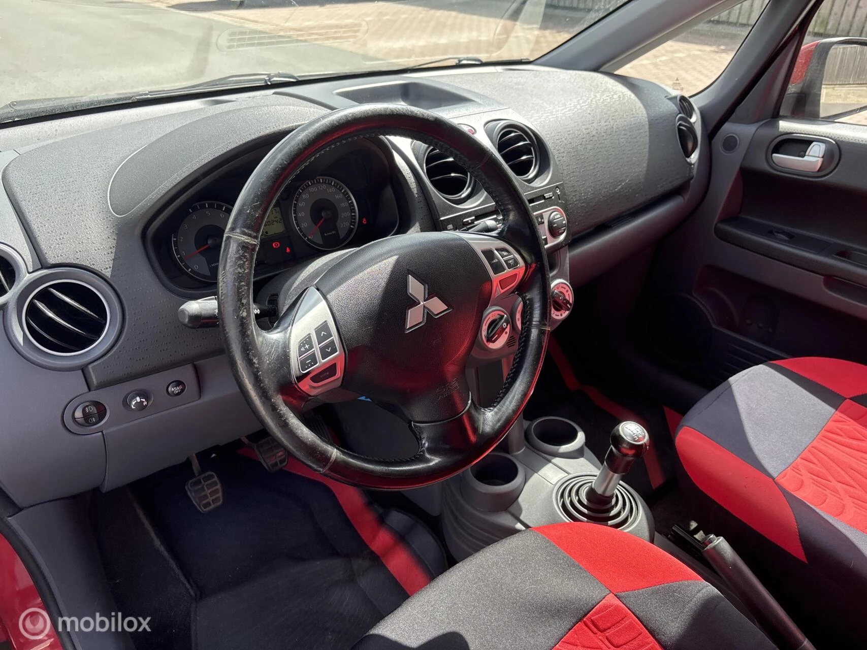 Hoofdafbeelding Mitsubishi Colt