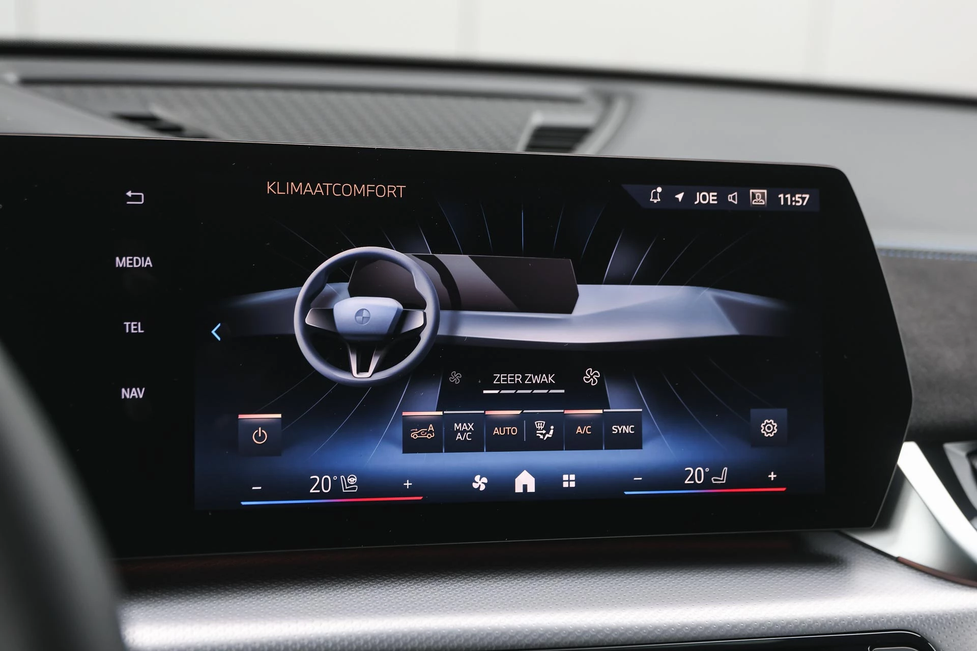 Hoofdafbeelding BMW iX2