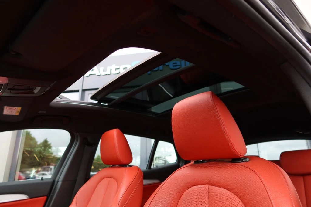 Hoofdafbeelding BMW X2
