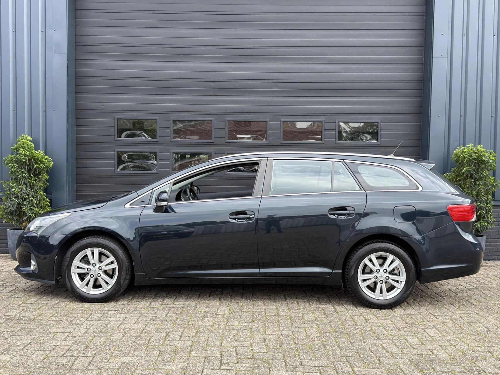 Hoofdafbeelding Toyota Avensis