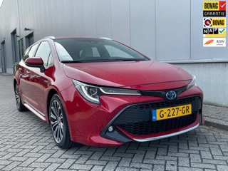 Hoofdafbeelding Toyota Corolla Touring Sports Toyota Corolla Touring Sports 1.8 Hybrid Business Intro / Camera / Navigatie
