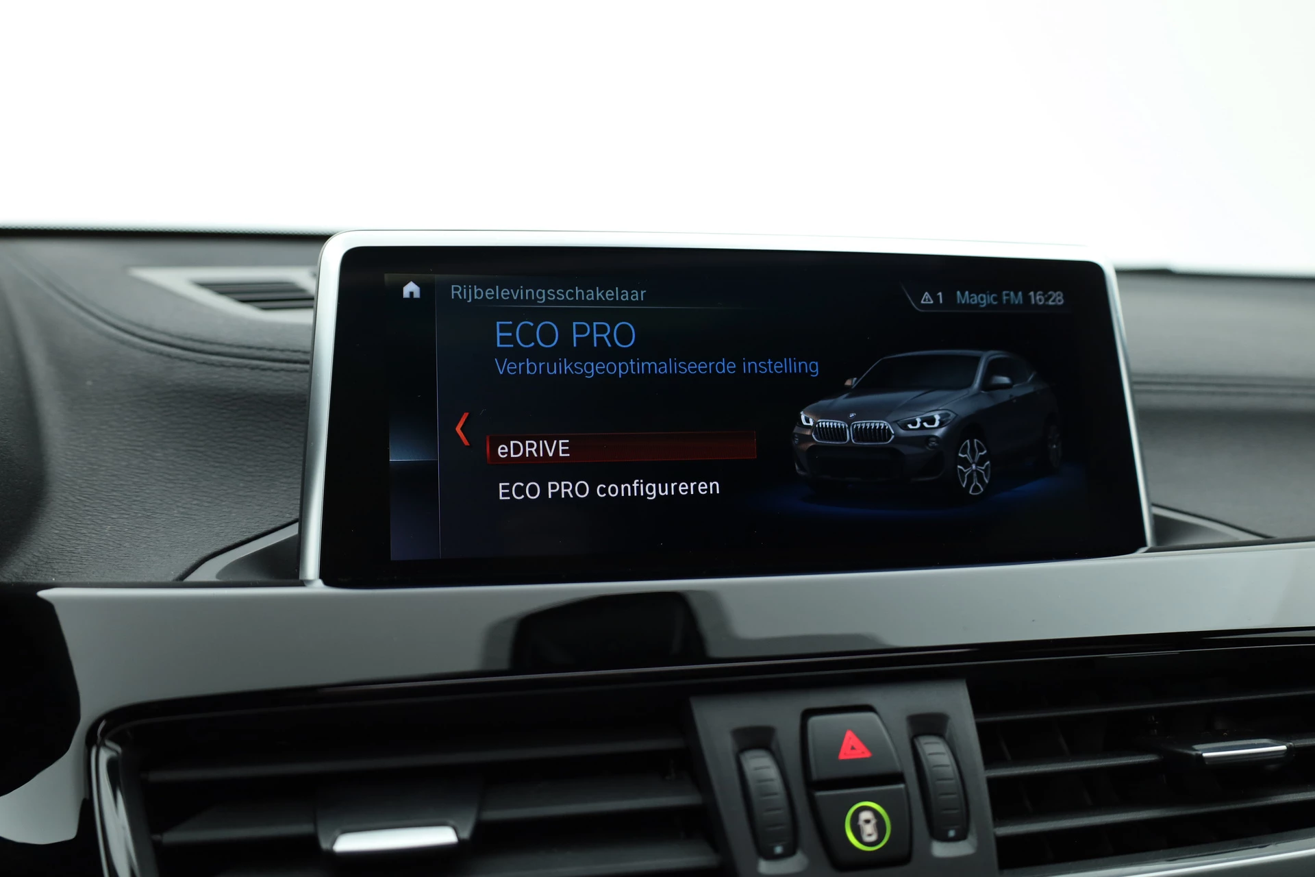 Hoofdafbeelding BMW X2