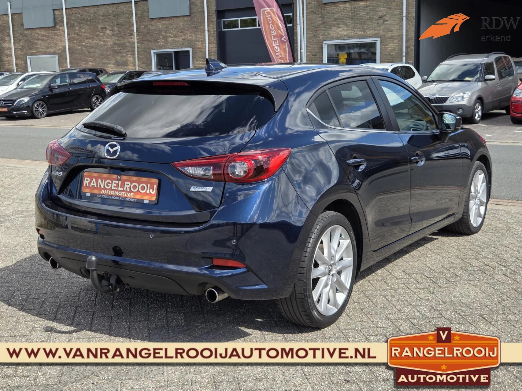Hoofdafbeelding Mazda 3