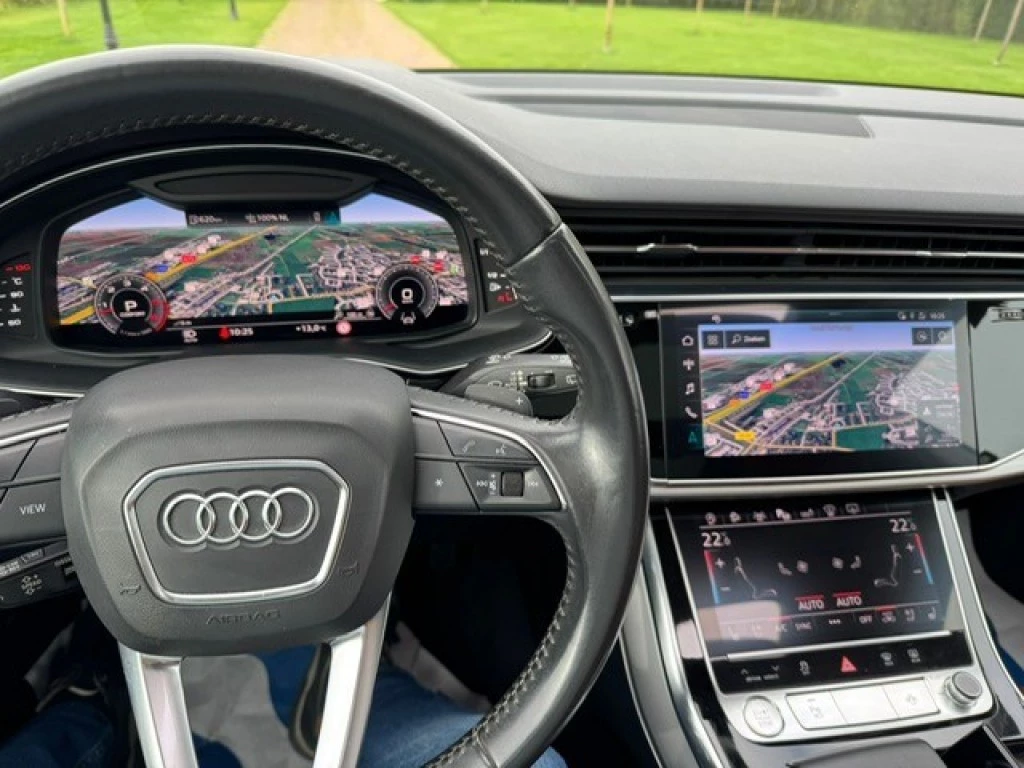 Hoofdafbeelding Audi Q8