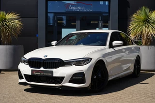 BMW 3 Serie 330i M Sport High Executive 259pk Navigatie/Stoelverwarming/360Camera