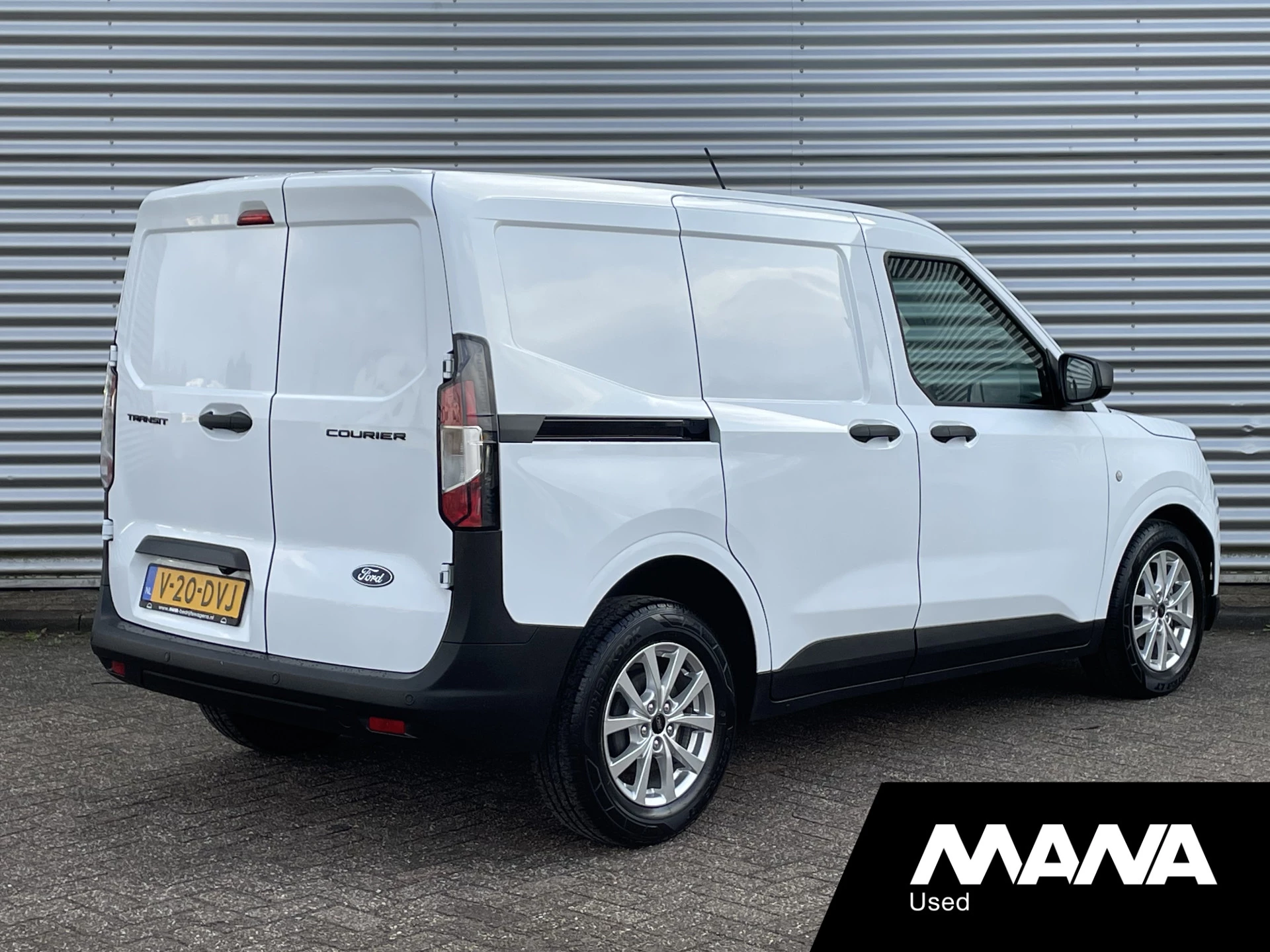Hoofdafbeelding Ford Transit Courier