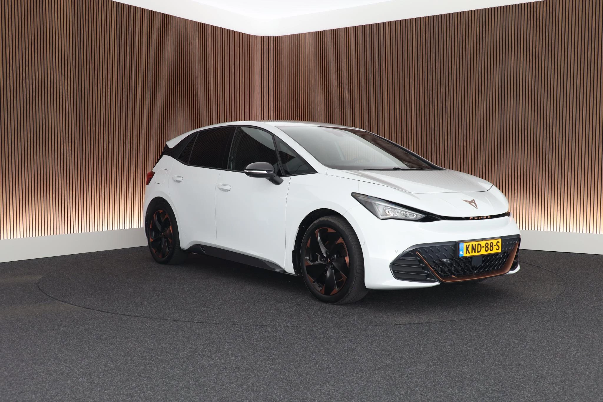 Hoofdafbeelding CUPRA Born