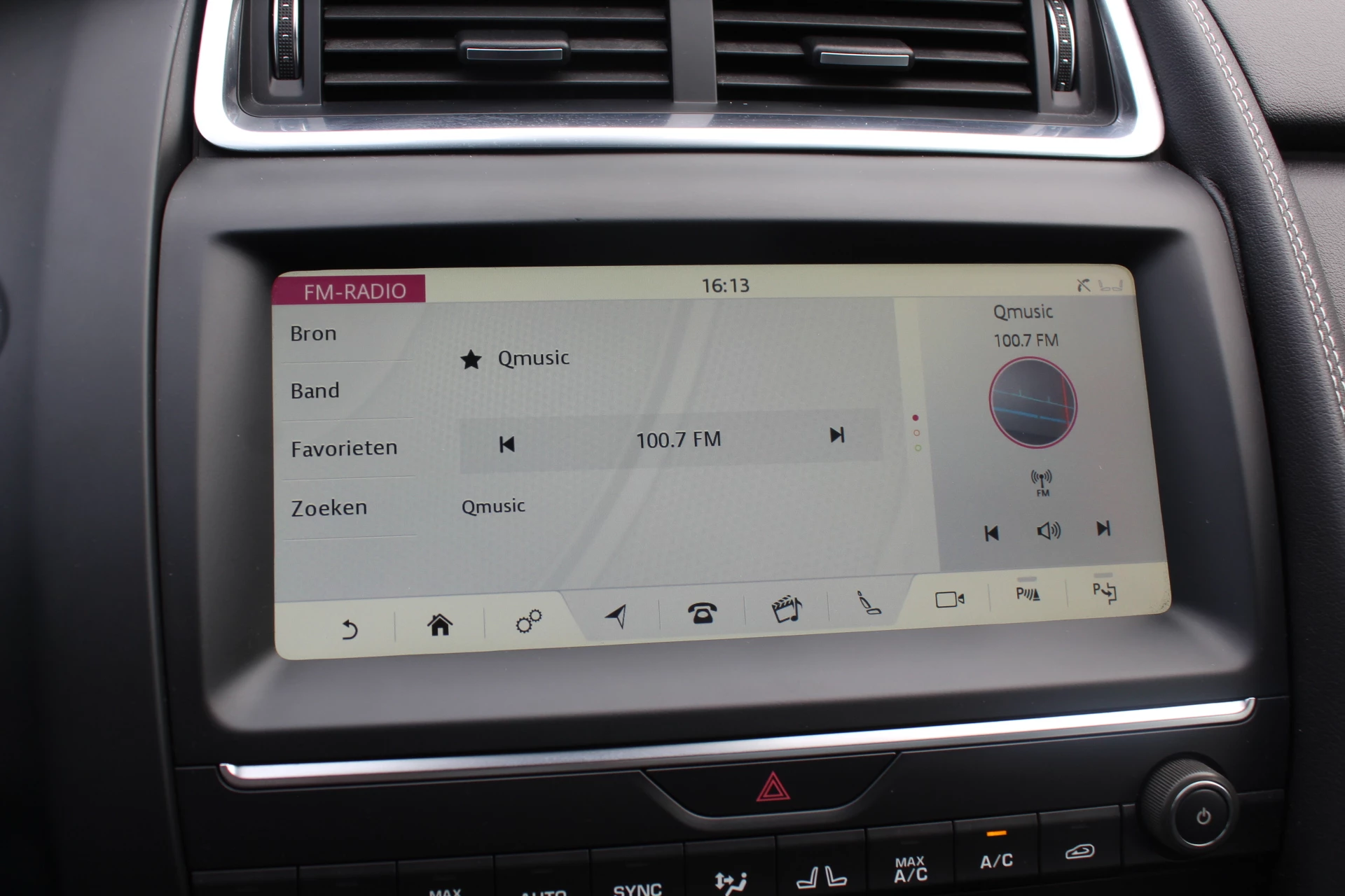 Hoofdafbeelding Jaguar E-PACE