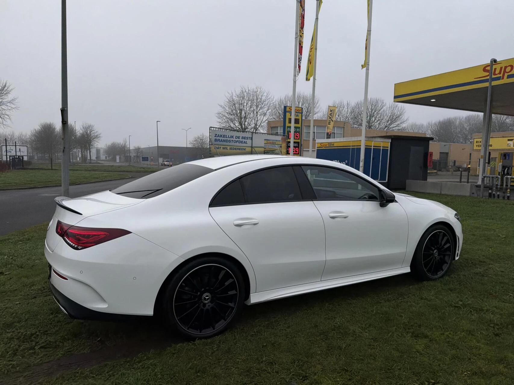 Hoofdafbeelding Mercedes-Benz CLA