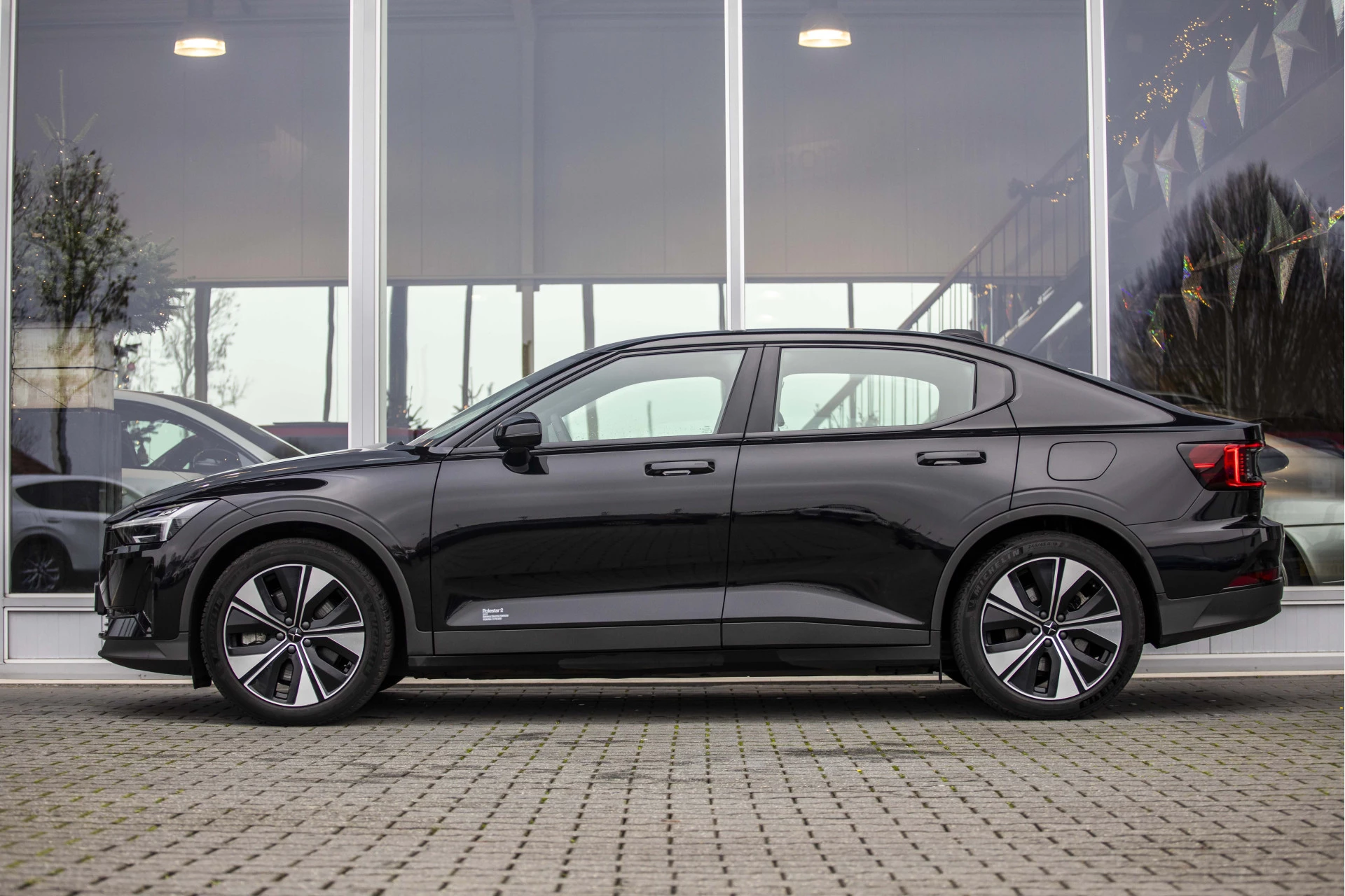 Hoofdafbeelding Polestar 2