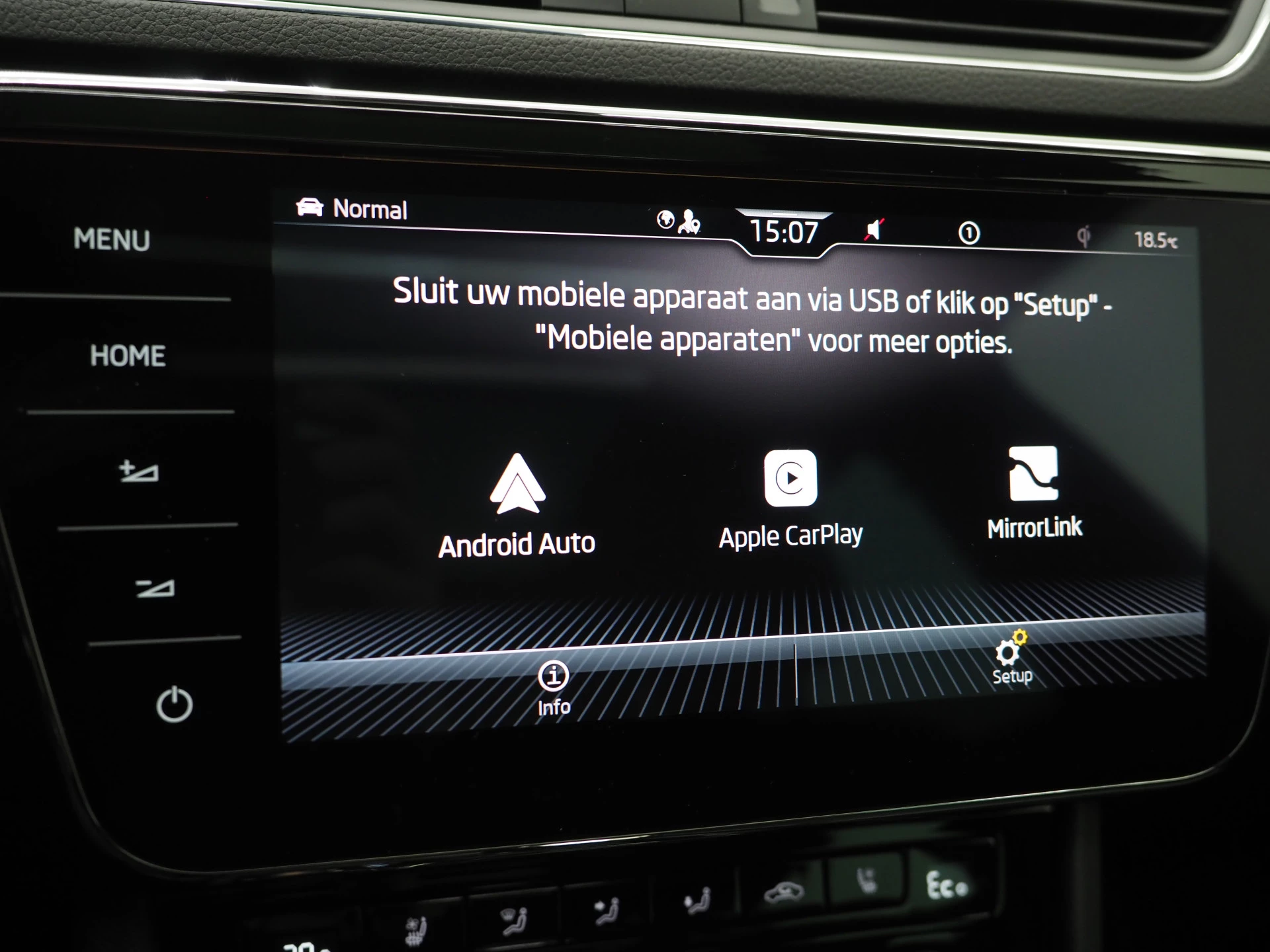 Hoofdafbeelding Škoda Superb