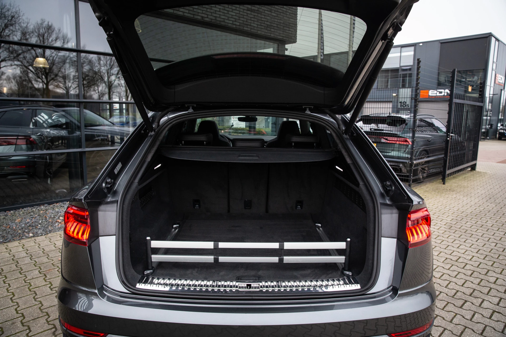 Hoofdafbeelding Audi Q8