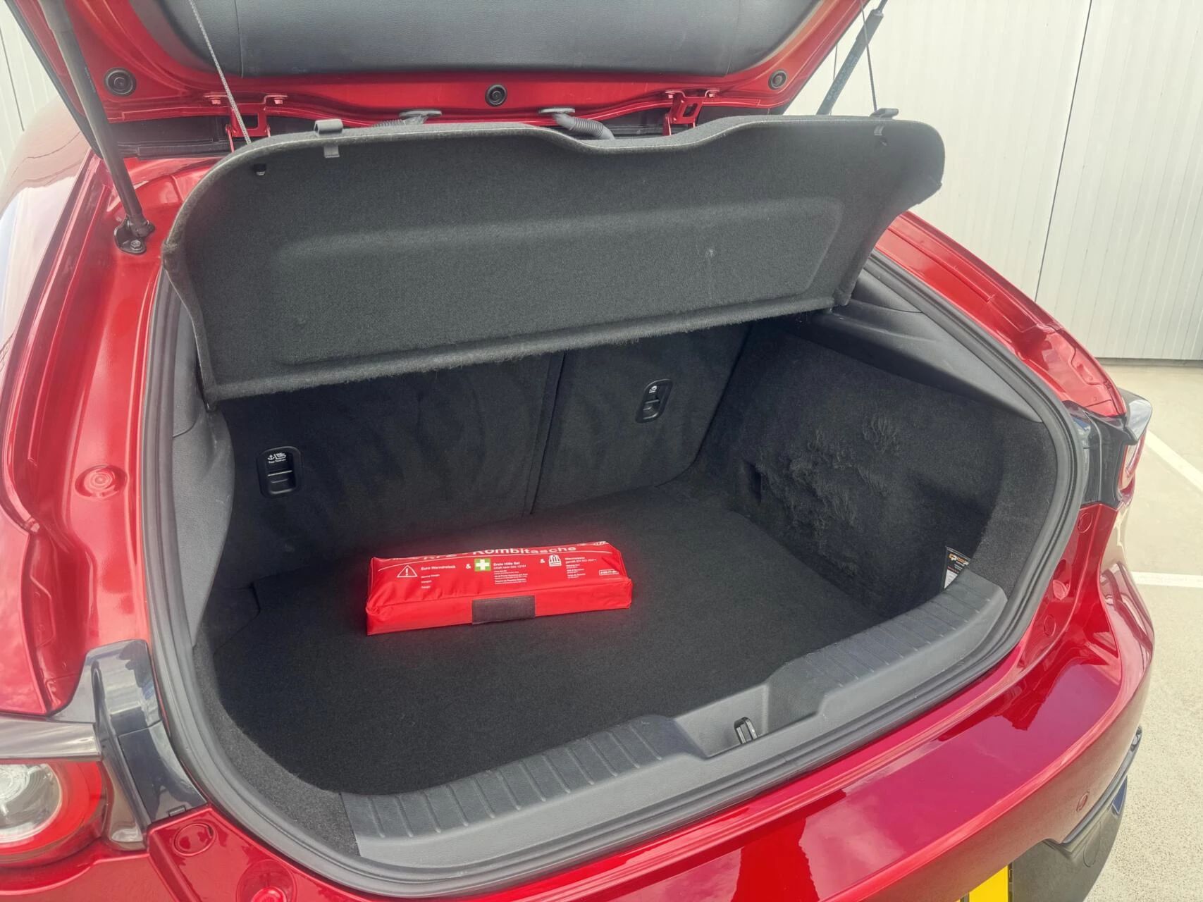Hoofdafbeelding Mazda 3