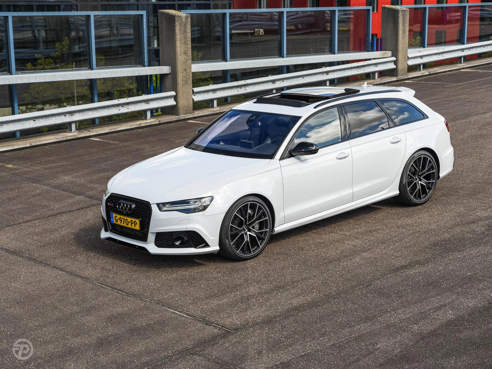 Hoofdafbeelding Audi RS6