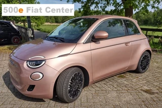 Hoofdafbeelding Fiat 500e Fiat 500e 500 E-La Prima 3+1 42KW-Met 2000 Korting