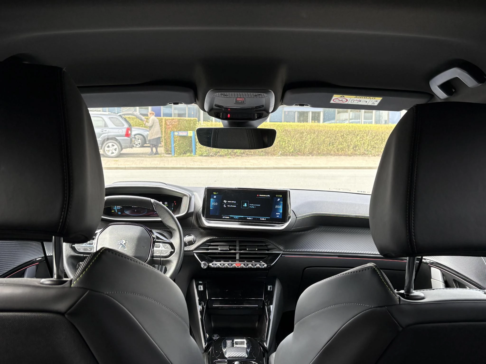 Hoofdafbeelding Peugeot e-208