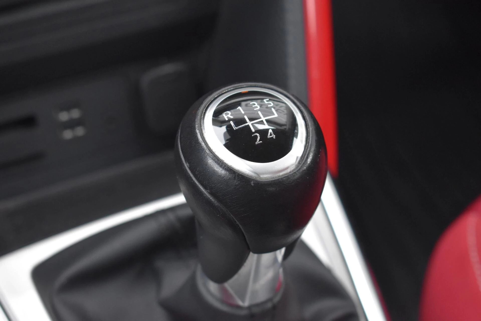 Hoofdafbeelding Mazda 2