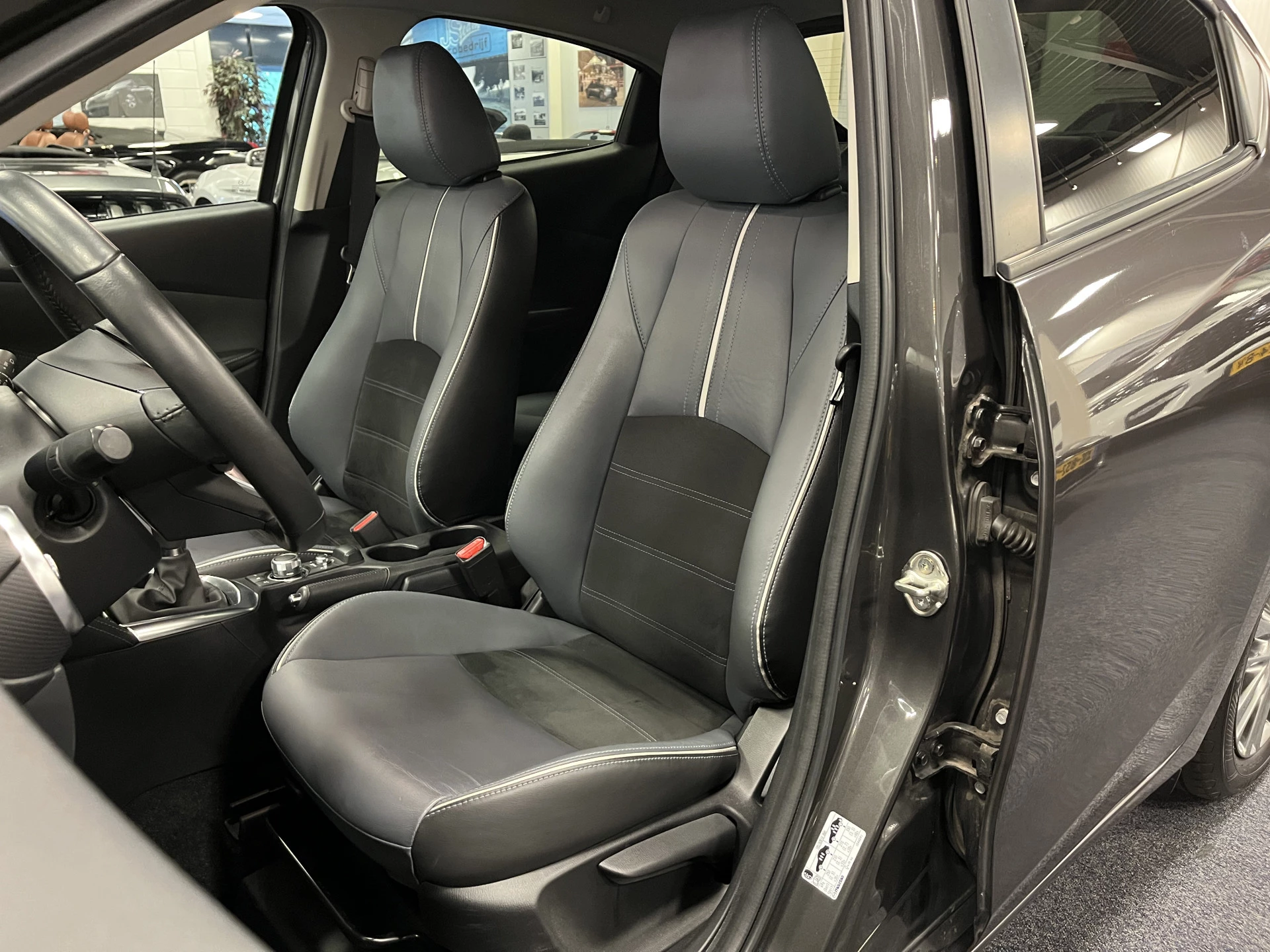 Hoofdafbeelding Mazda 2