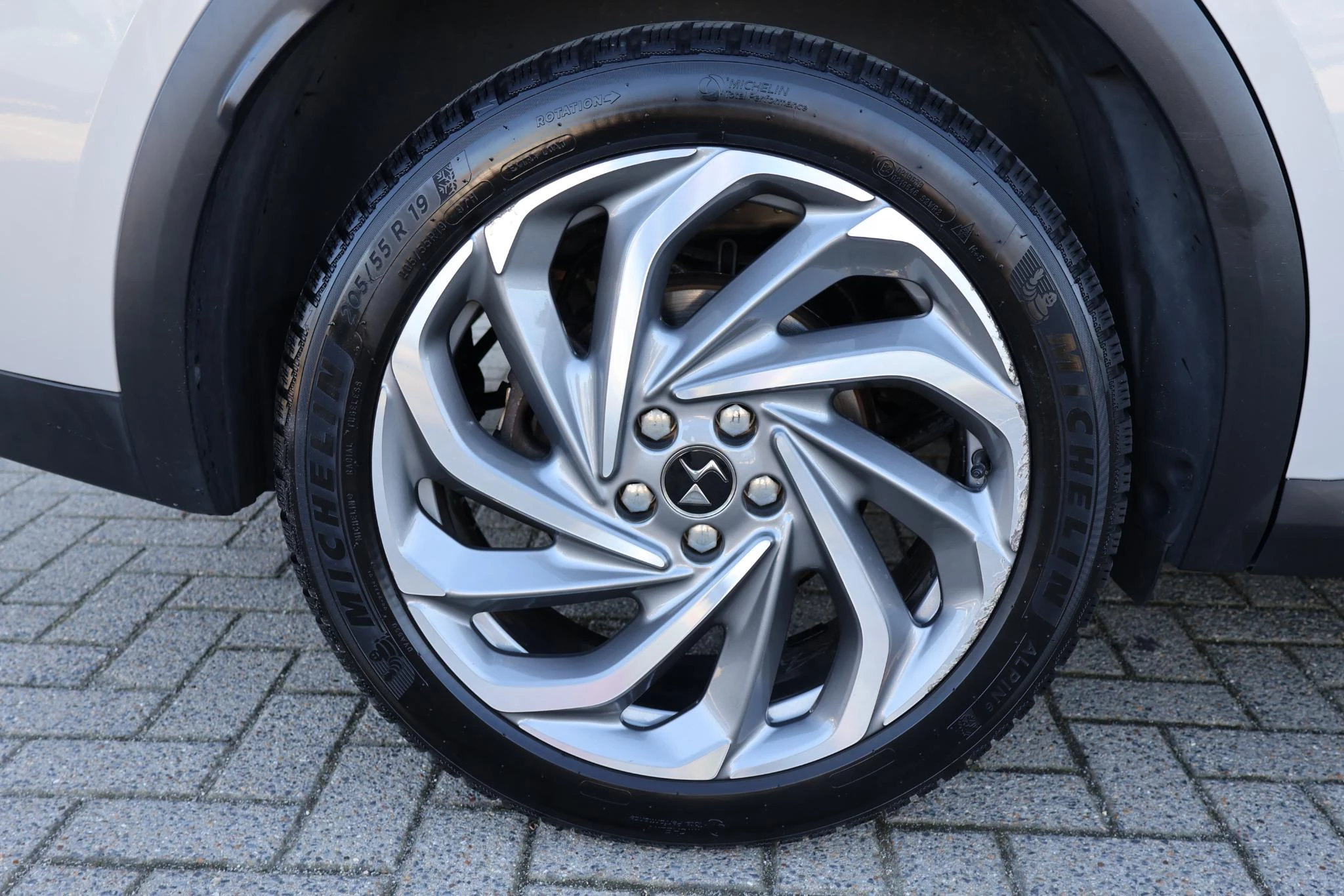 Hoofdafbeelding DS DS 7