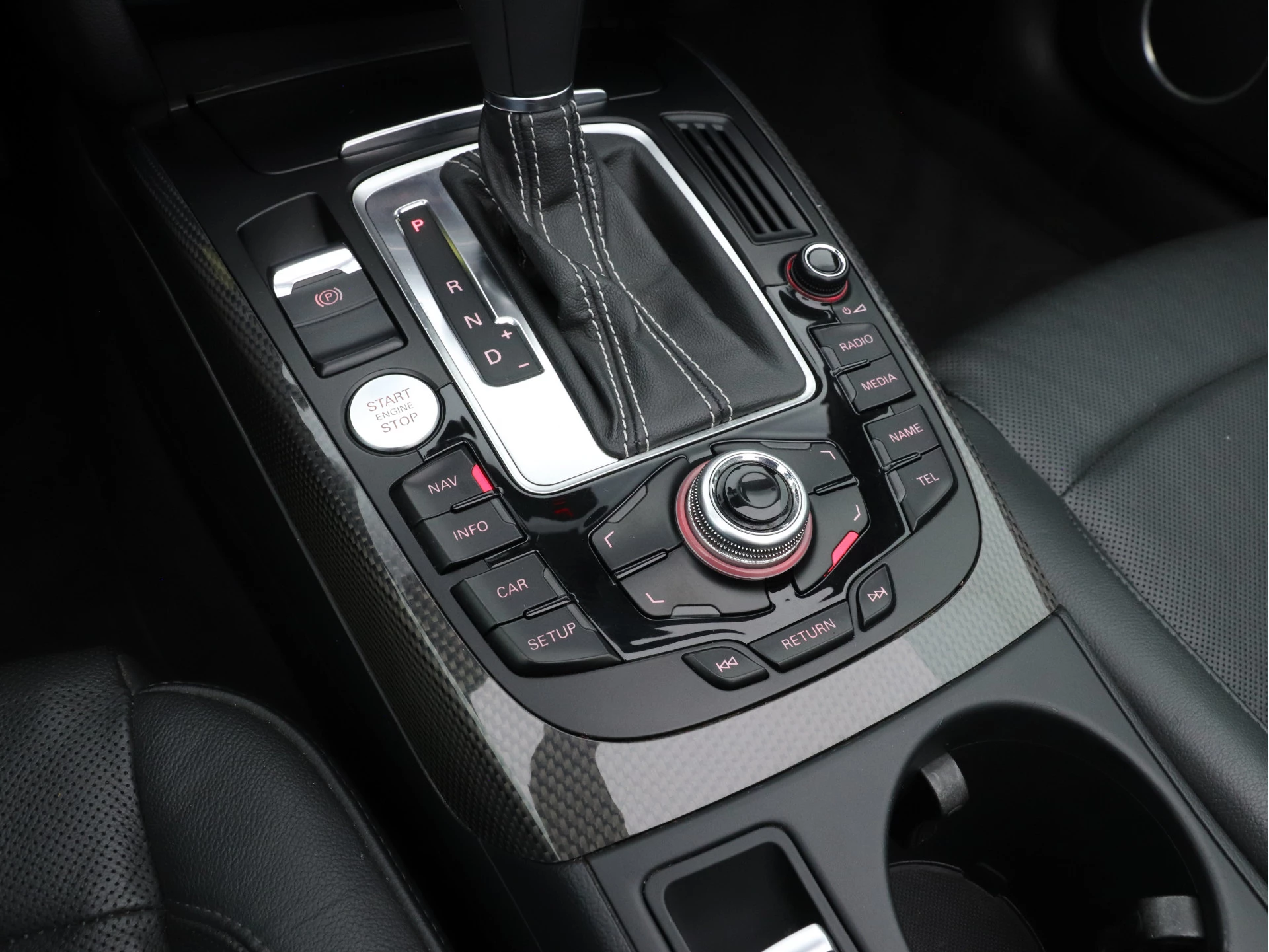 Hoofdafbeelding Audi S5