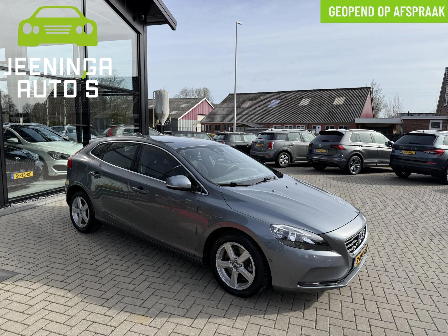 Hoofdafbeelding Volvo V40