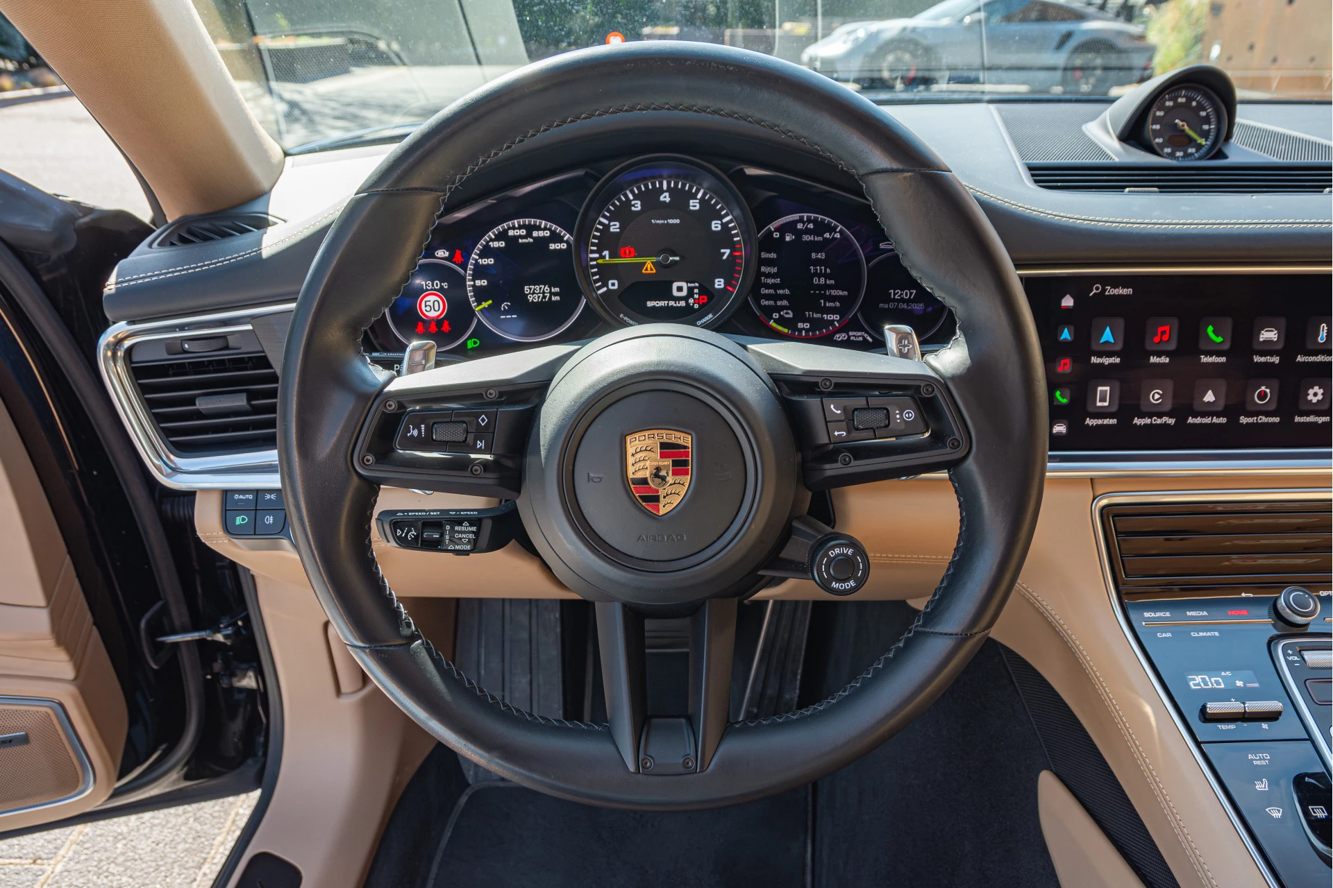 Hoofdafbeelding Porsche Panamera