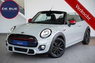 Hoofdafbeelding MINI Cooper Cabrio Mini Cabrio 1.5 Cooper Cabrio JCW John Cooper Works 2e Eig Black Pack LED Stoelverwarming Dealer Onderhouden