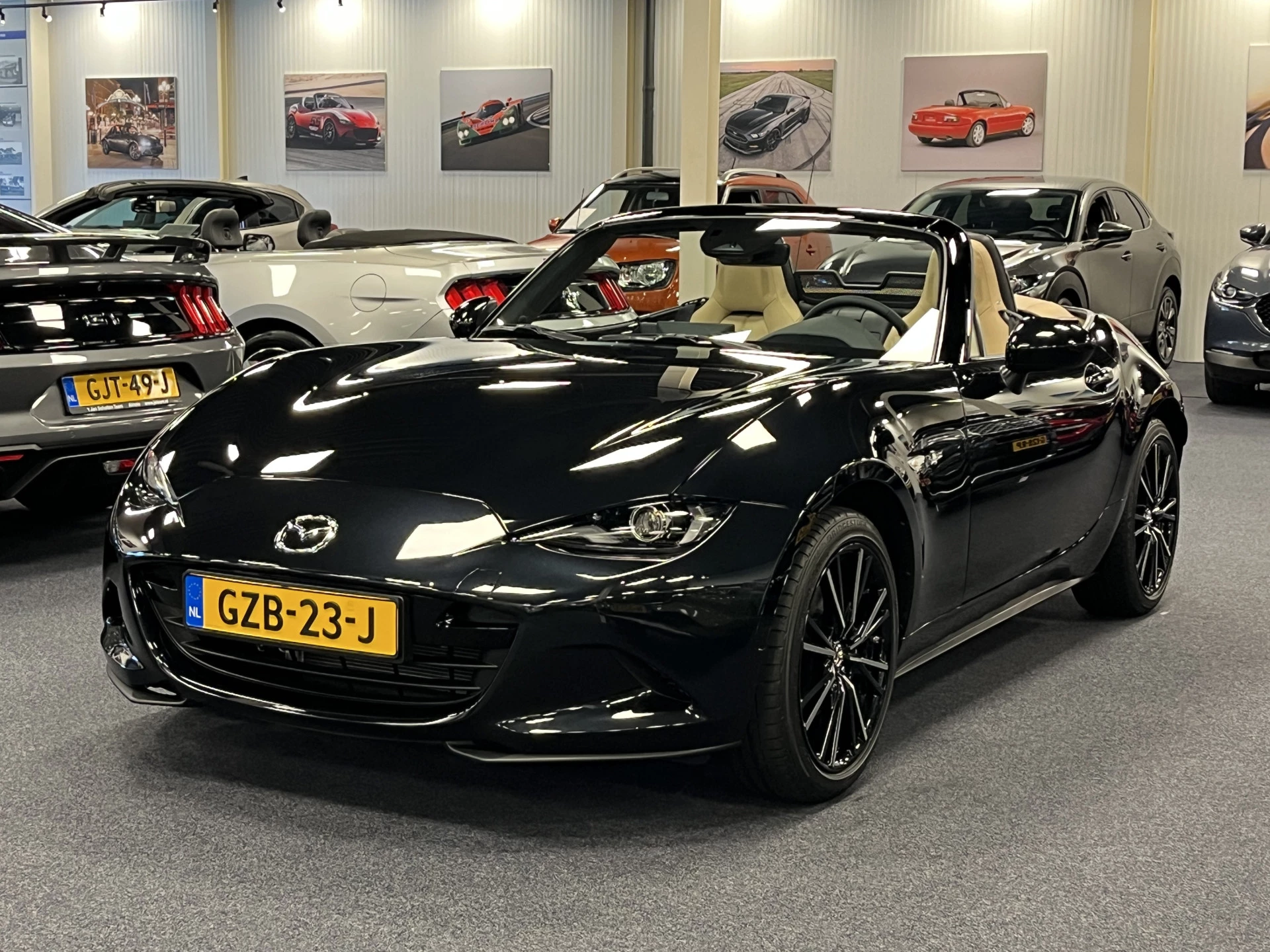 Hoofdafbeelding Mazda MX-5