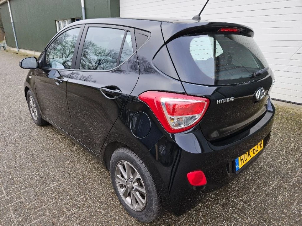 Hoofdafbeelding Hyundai i10