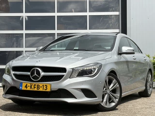 Mercedes-Benz CLA 180 Urban-pakket 122pk | Bi-xenon koplampen | Cruise control | Lichtmetalen velgen 5-spaaks 18" | Navigatiesysteem full map | Parkeersensor voor en achter | Voorstoelen verwarmd | Zeer nette auto!