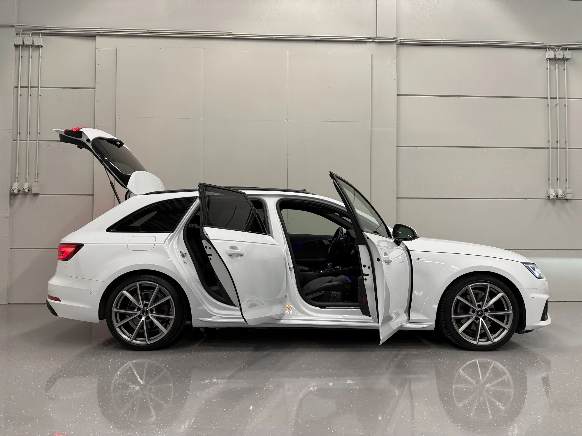 Hoofdafbeelding Audi A4