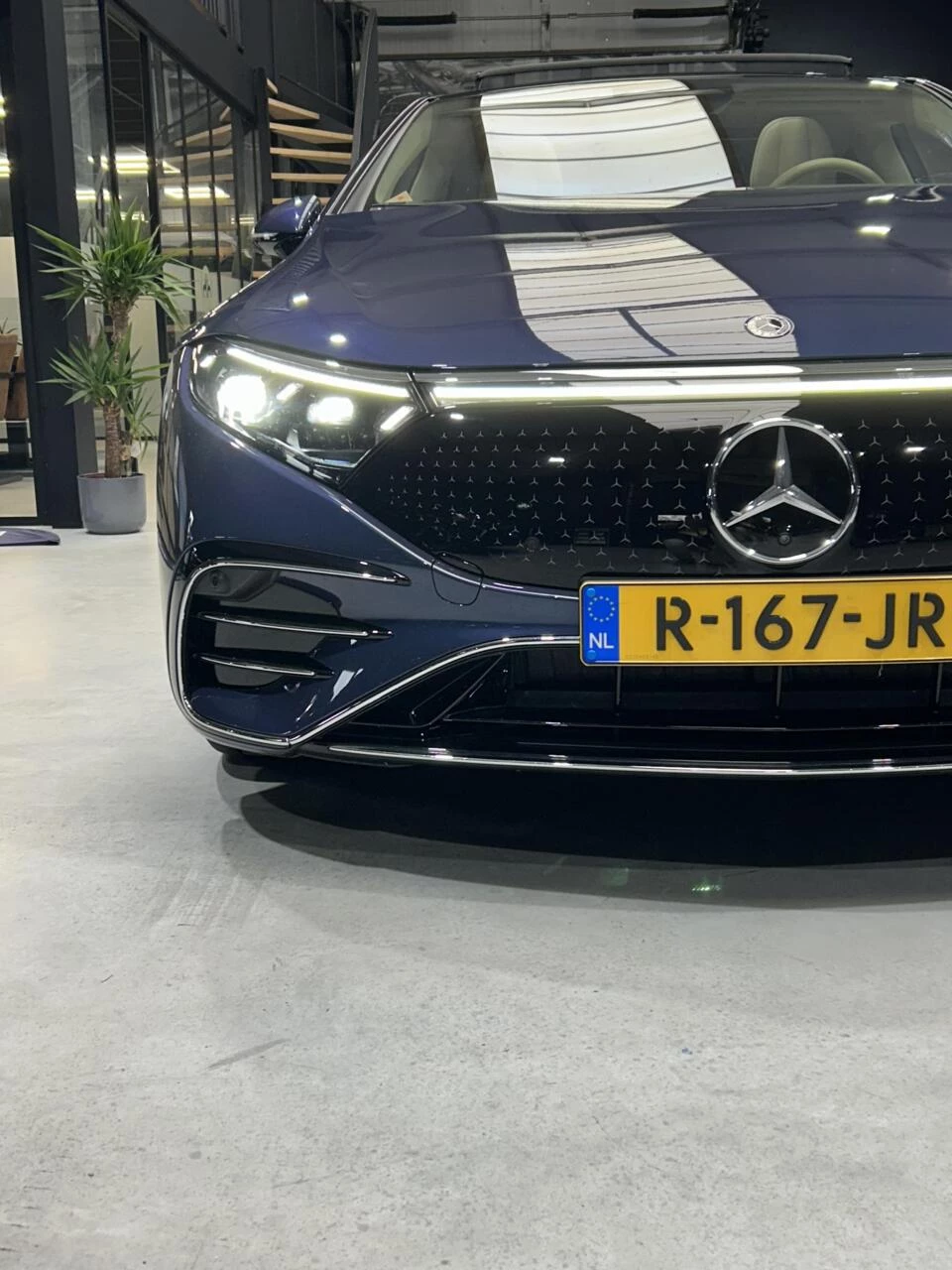 Hoofdafbeelding Mercedes-Benz EQS