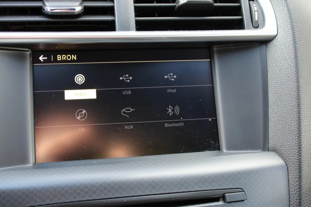 Hoofdafbeelding DS DS 4