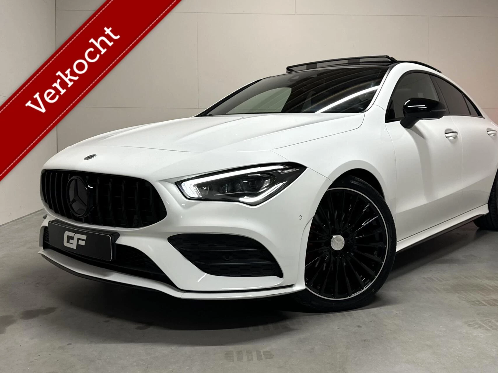 Hoofdafbeelding Mercedes-Benz CLA