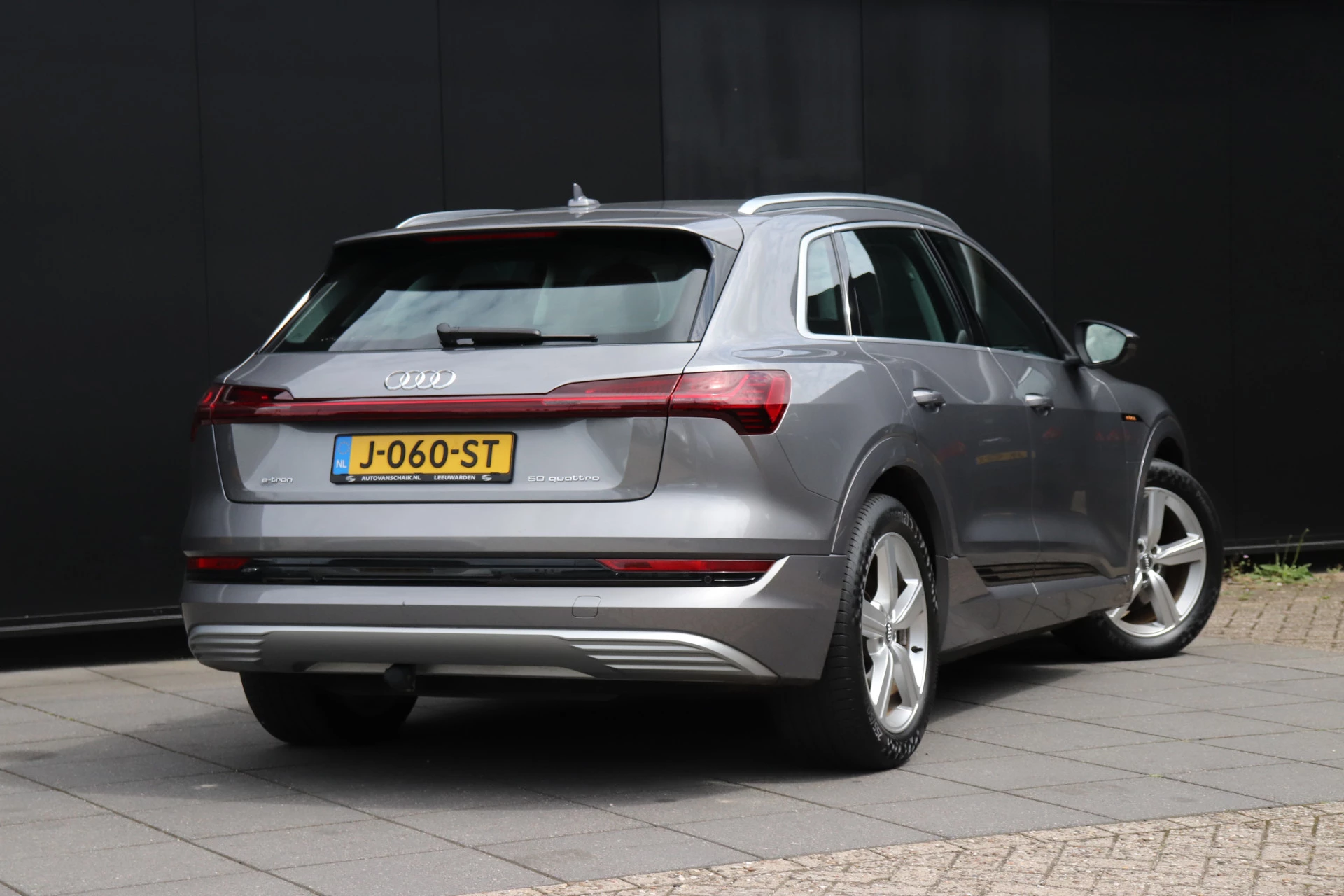Hoofdafbeelding Audi e-tron