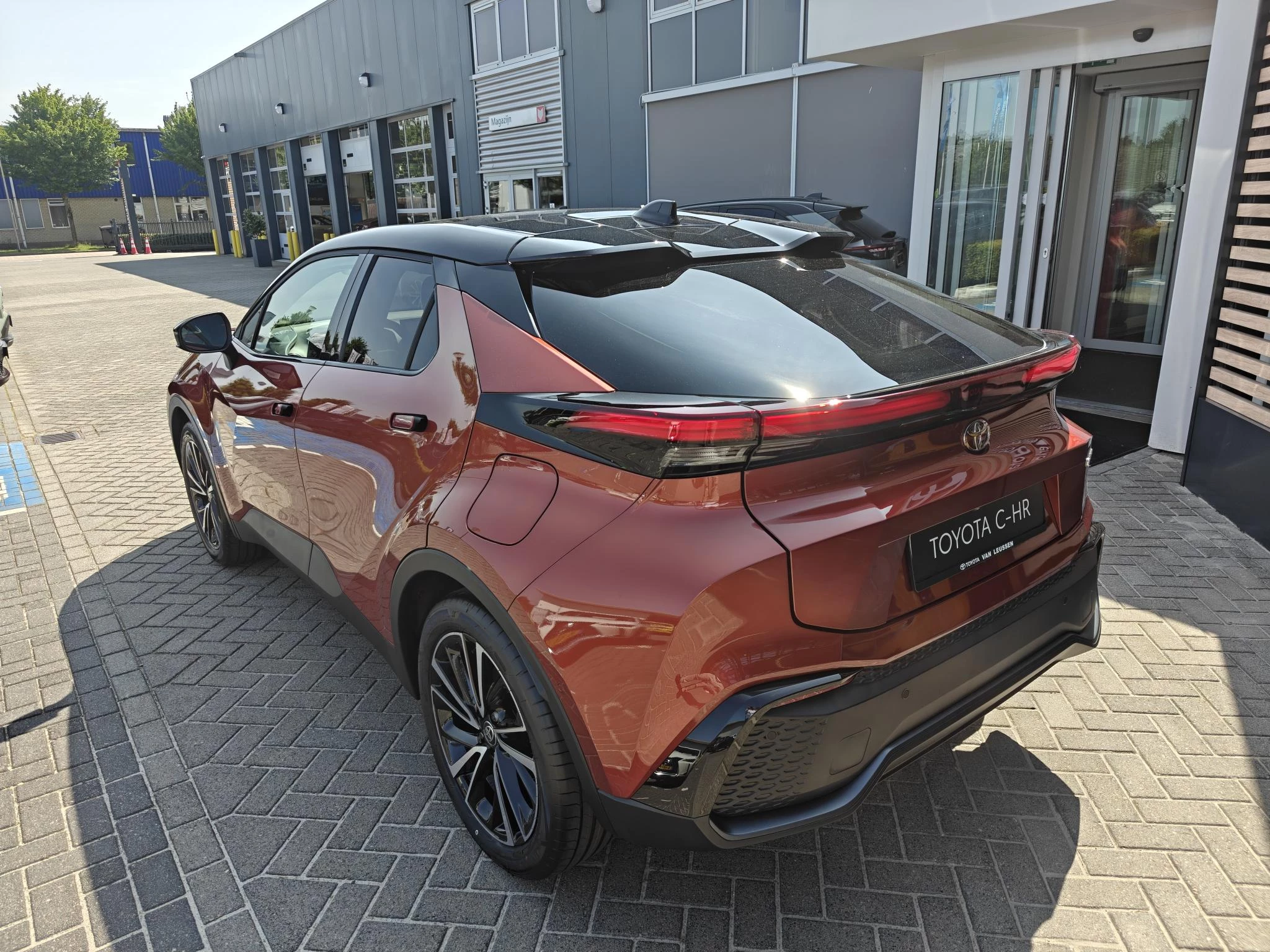 Hoofdafbeelding Toyota C-HR