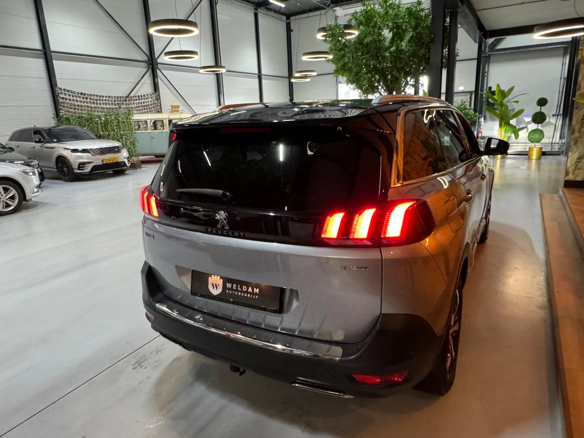 Hoofdafbeelding Peugeot 5008