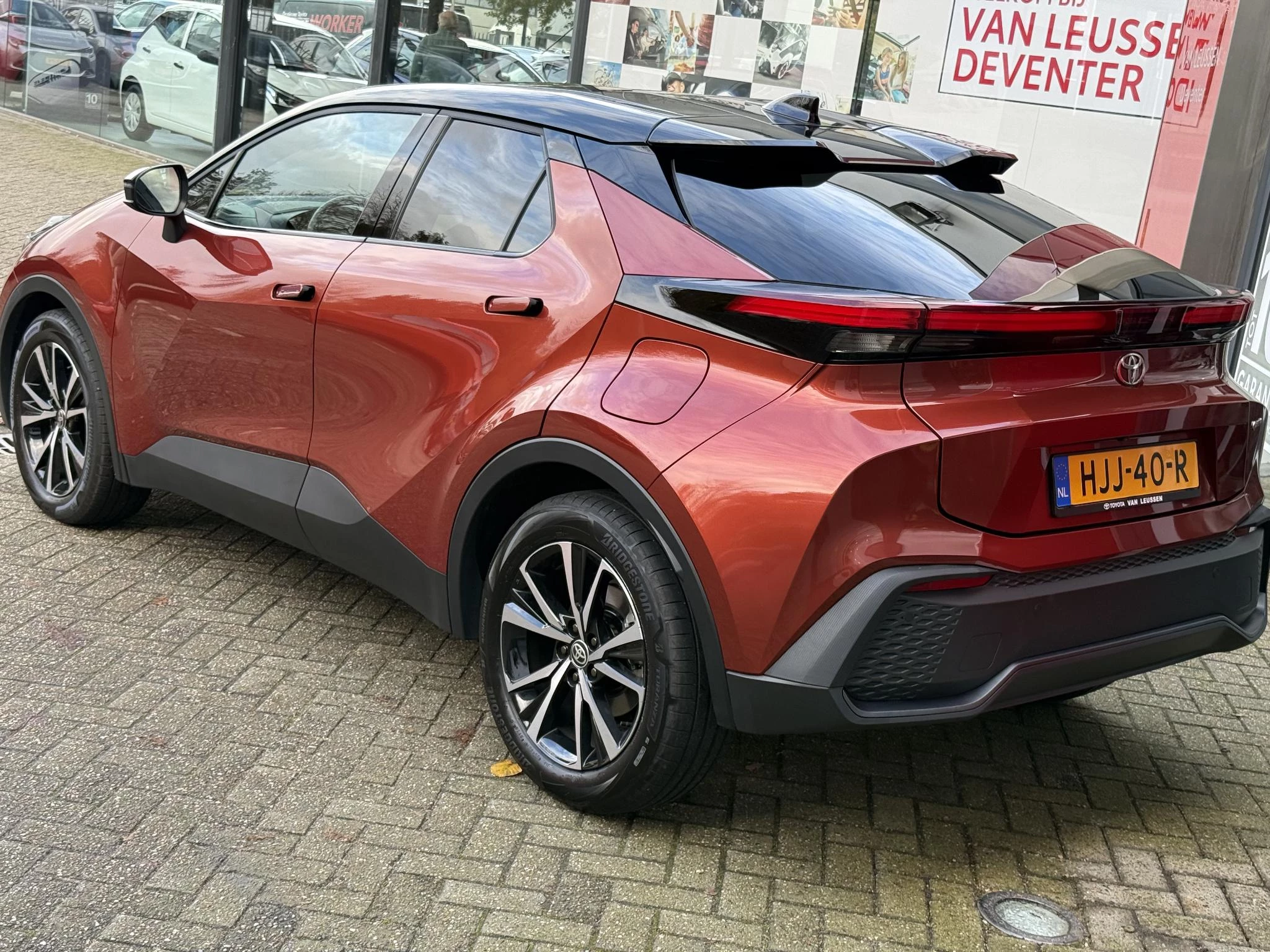 Hoofdafbeelding Toyota C-HR