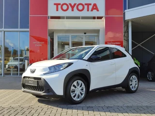 Toyota Aygo X PLAY AD-CRUISE APPLE/ANDROID CAMERA AIRCO EL-RAMEN DAB+