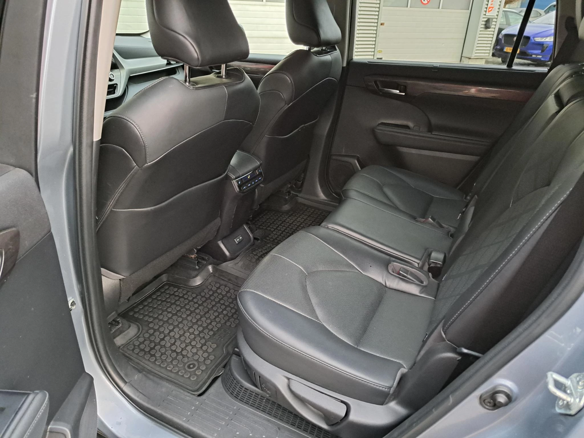 Hoofdafbeelding Toyota Highlander