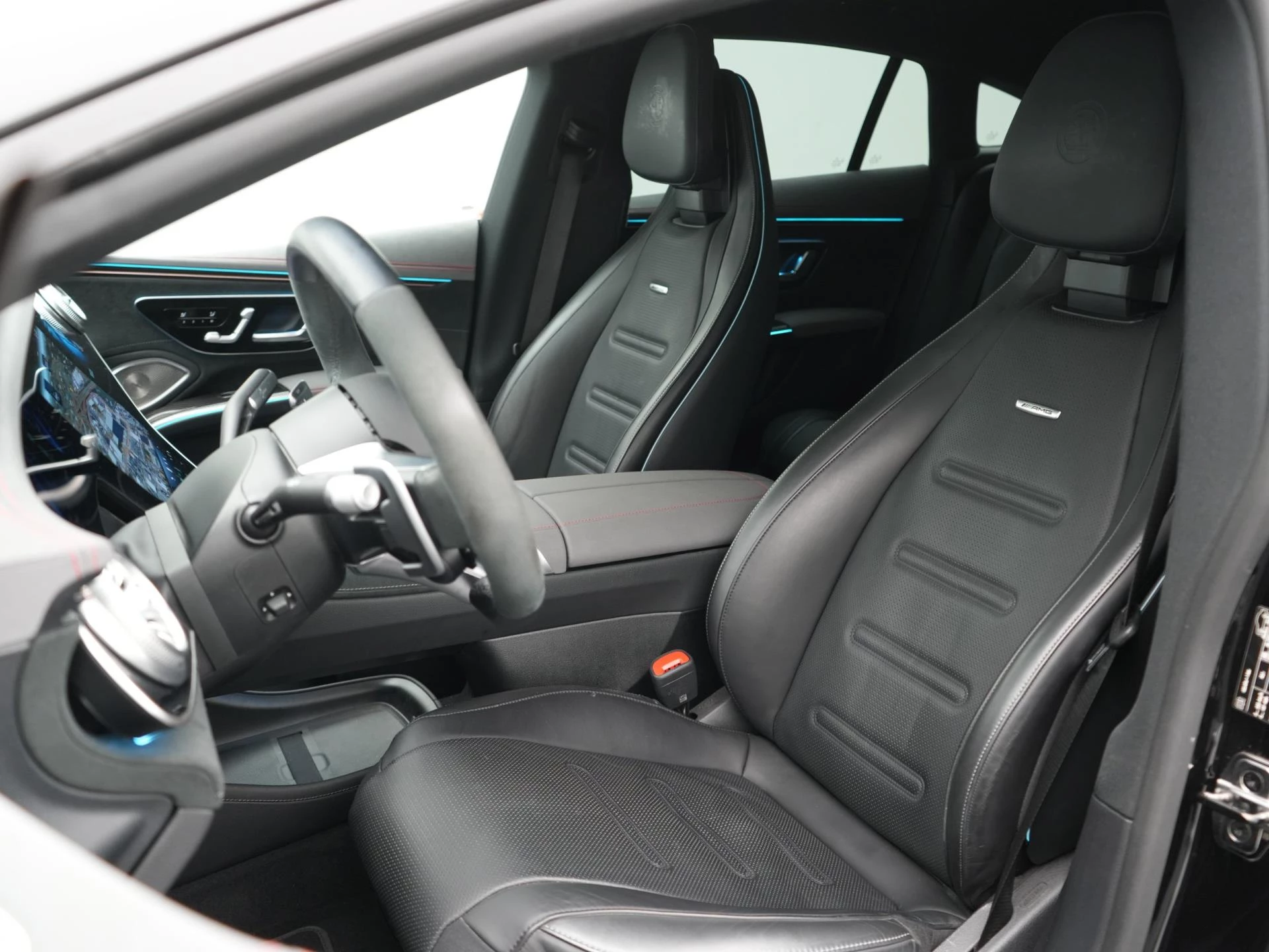 Hoofdafbeelding Mercedes-Benz EQS