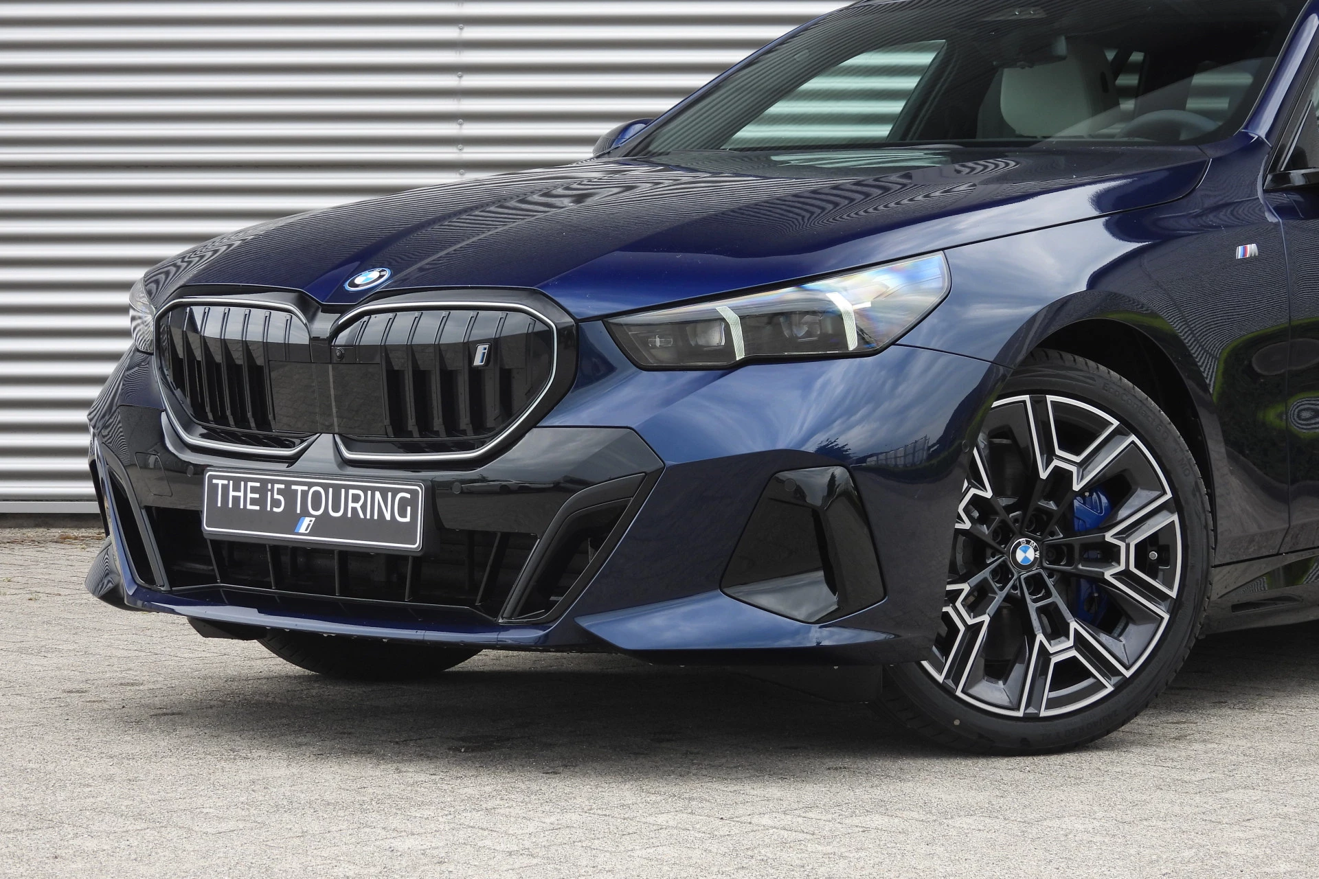 Hoofdafbeelding BMW i5