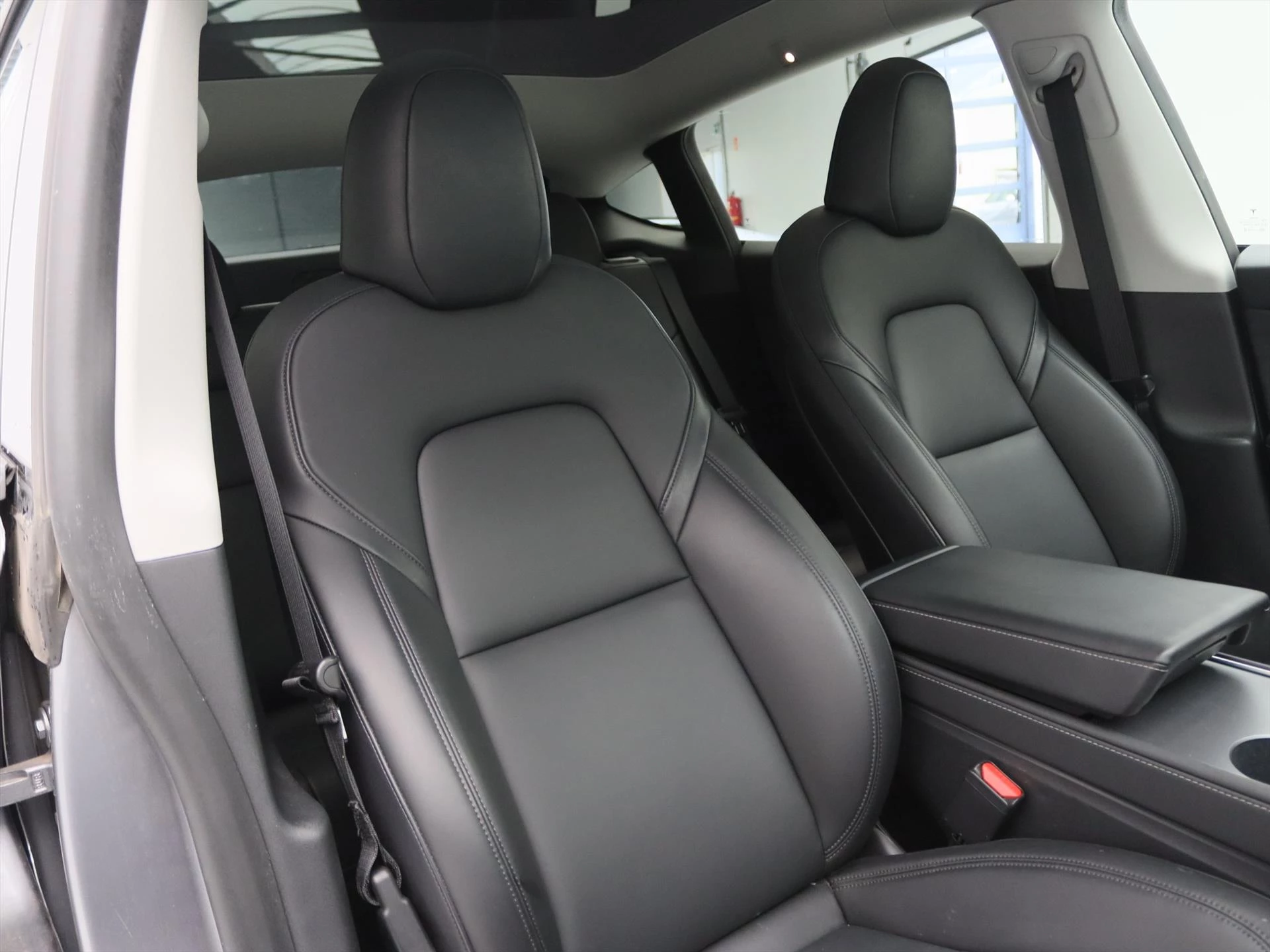 Hoofdafbeelding Tesla Model Y