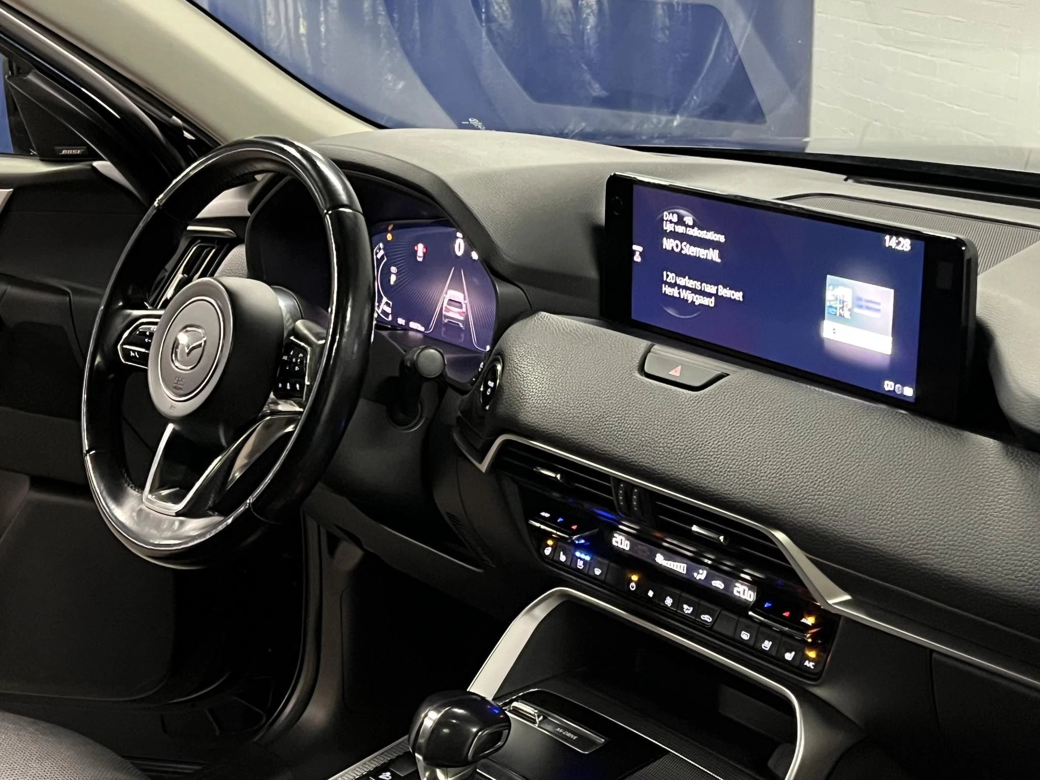 Hoofdafbeelding Mazda CX-60