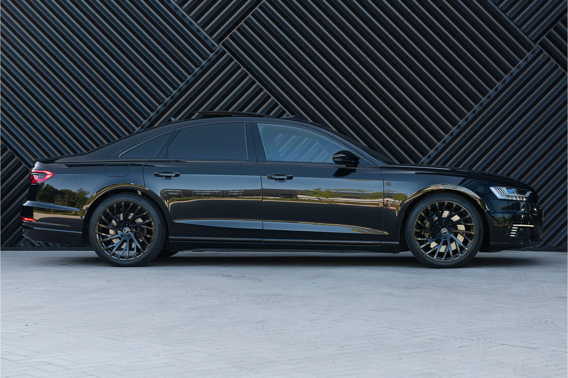Hoofdafbeelding Audi A8